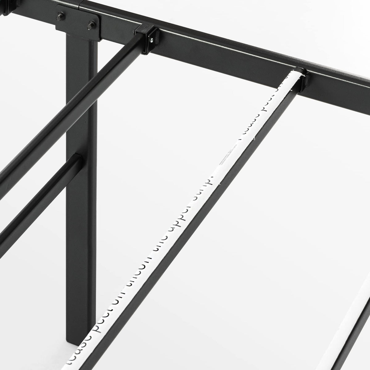 18 Inch Black Metal Platform Bed Frame U924715