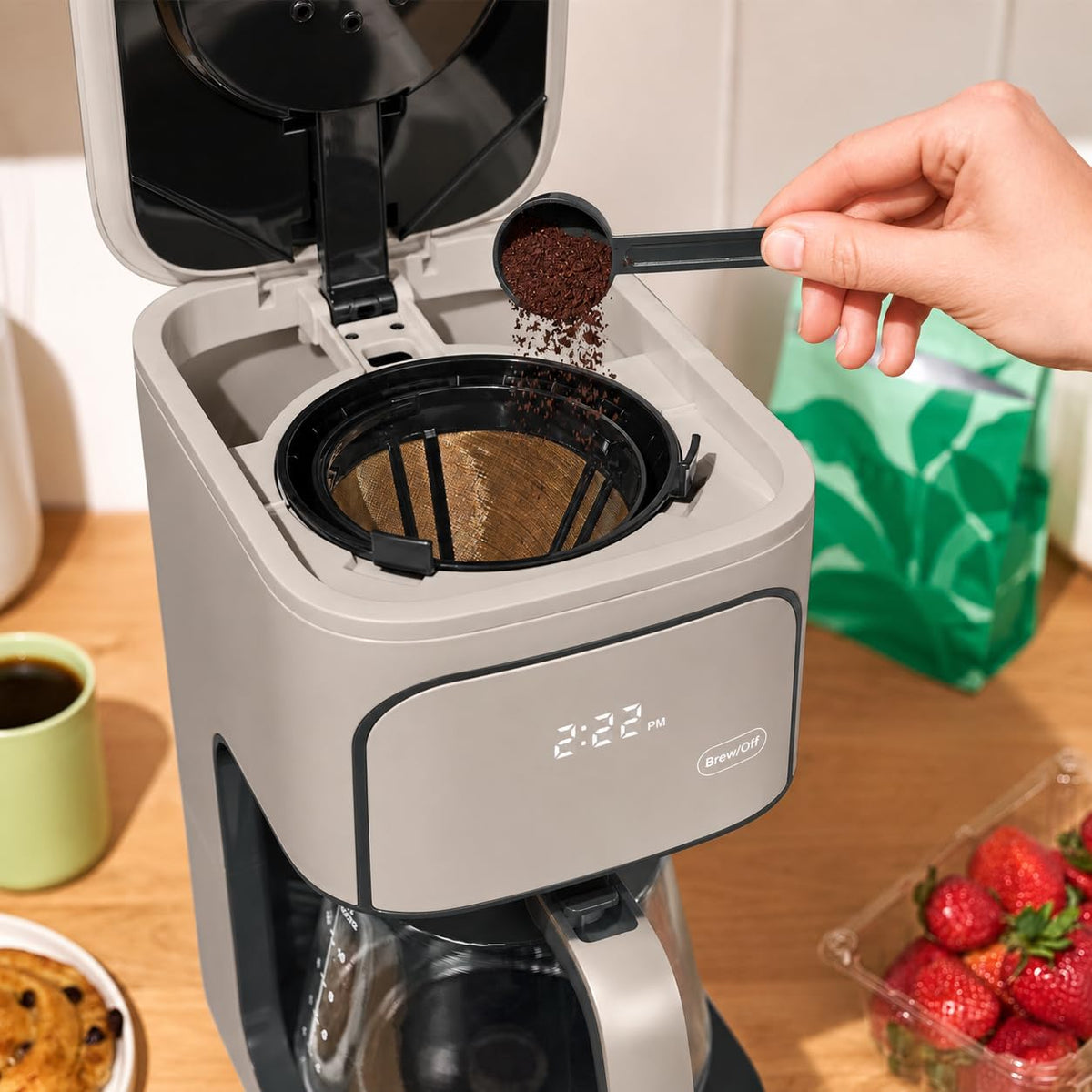 12 Cup Programmable Coffee Maker E55592