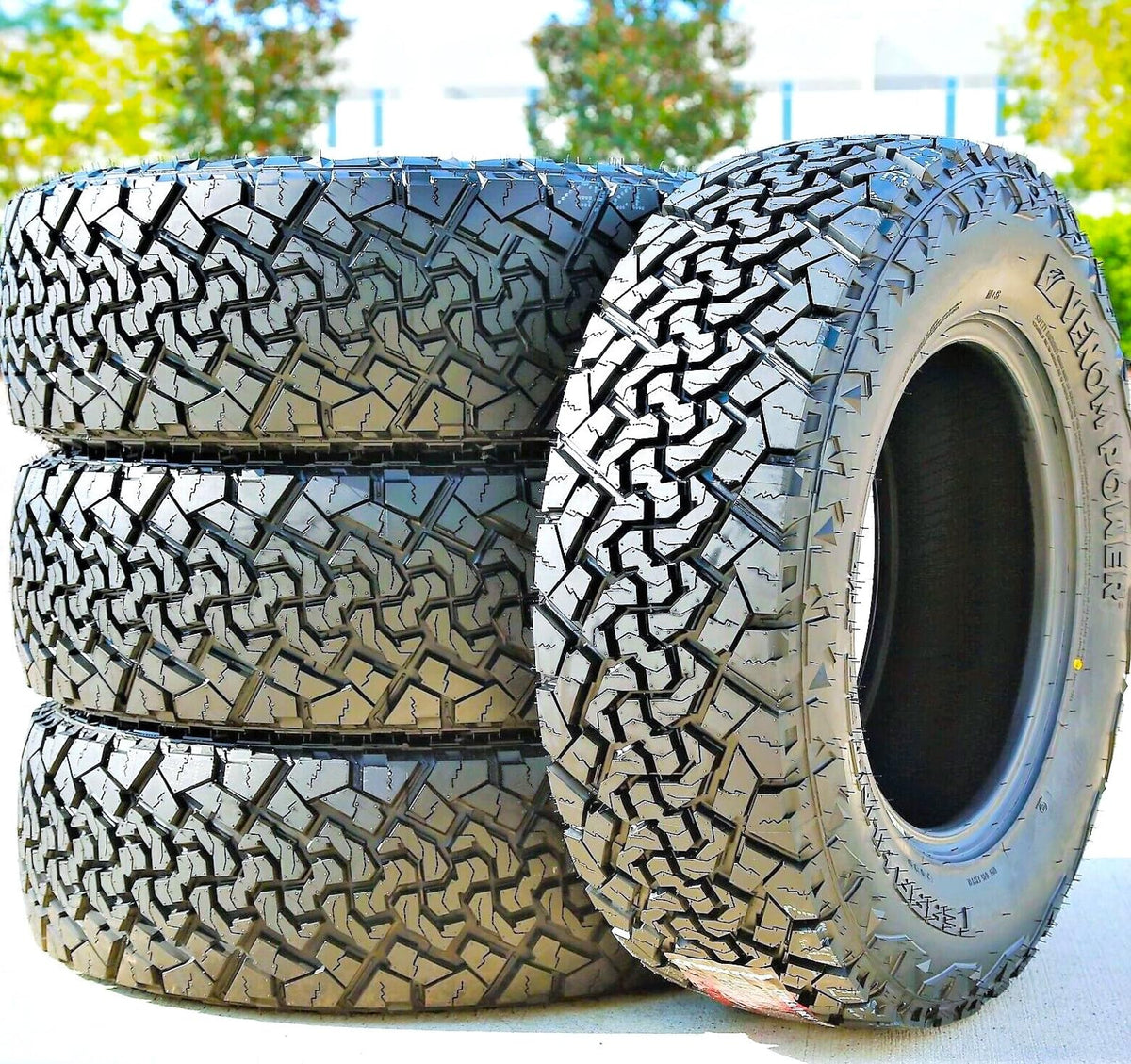4 x LT265/70R18 Tires B7792