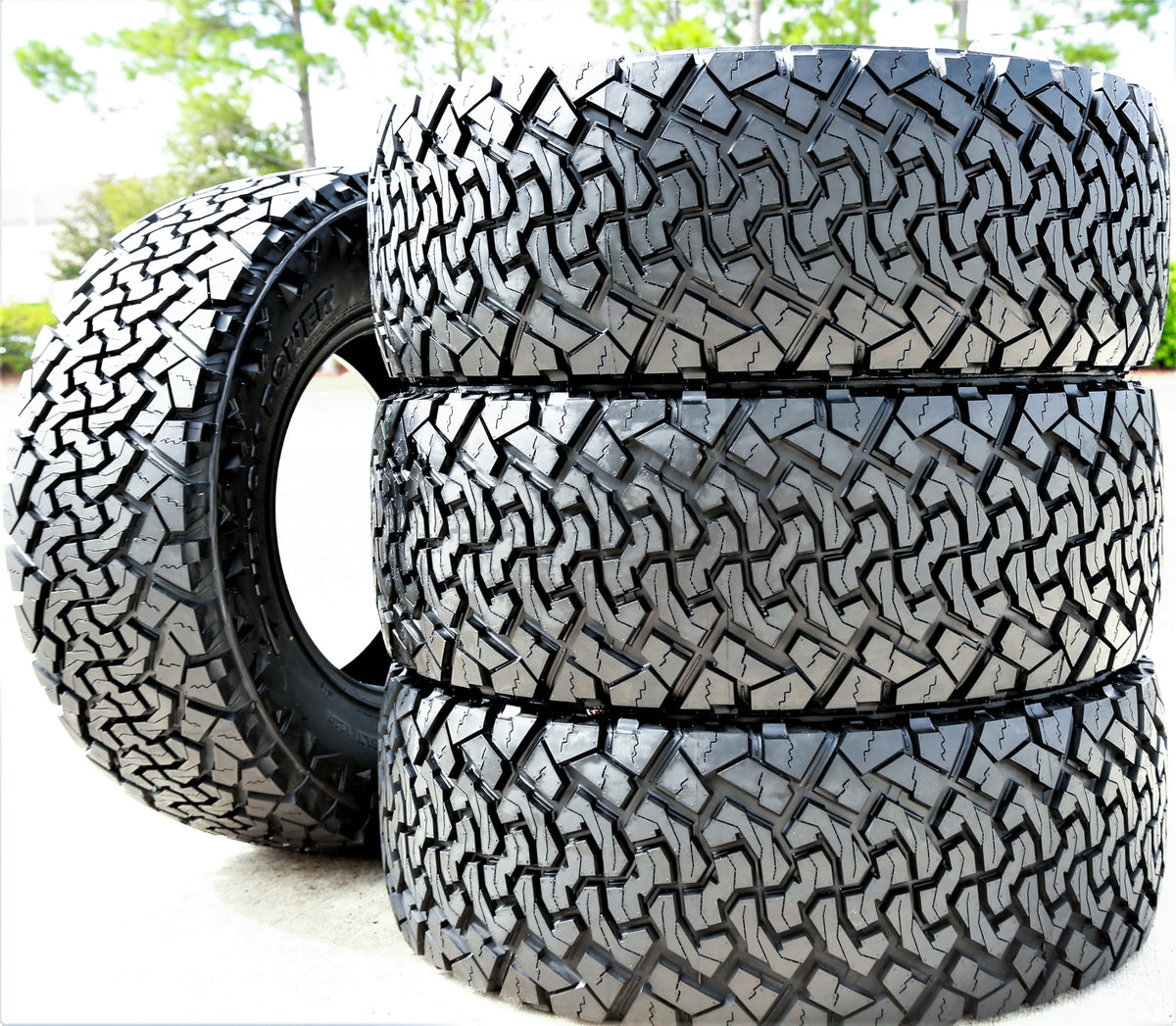 4 x LT265/70R18 Tires B7792