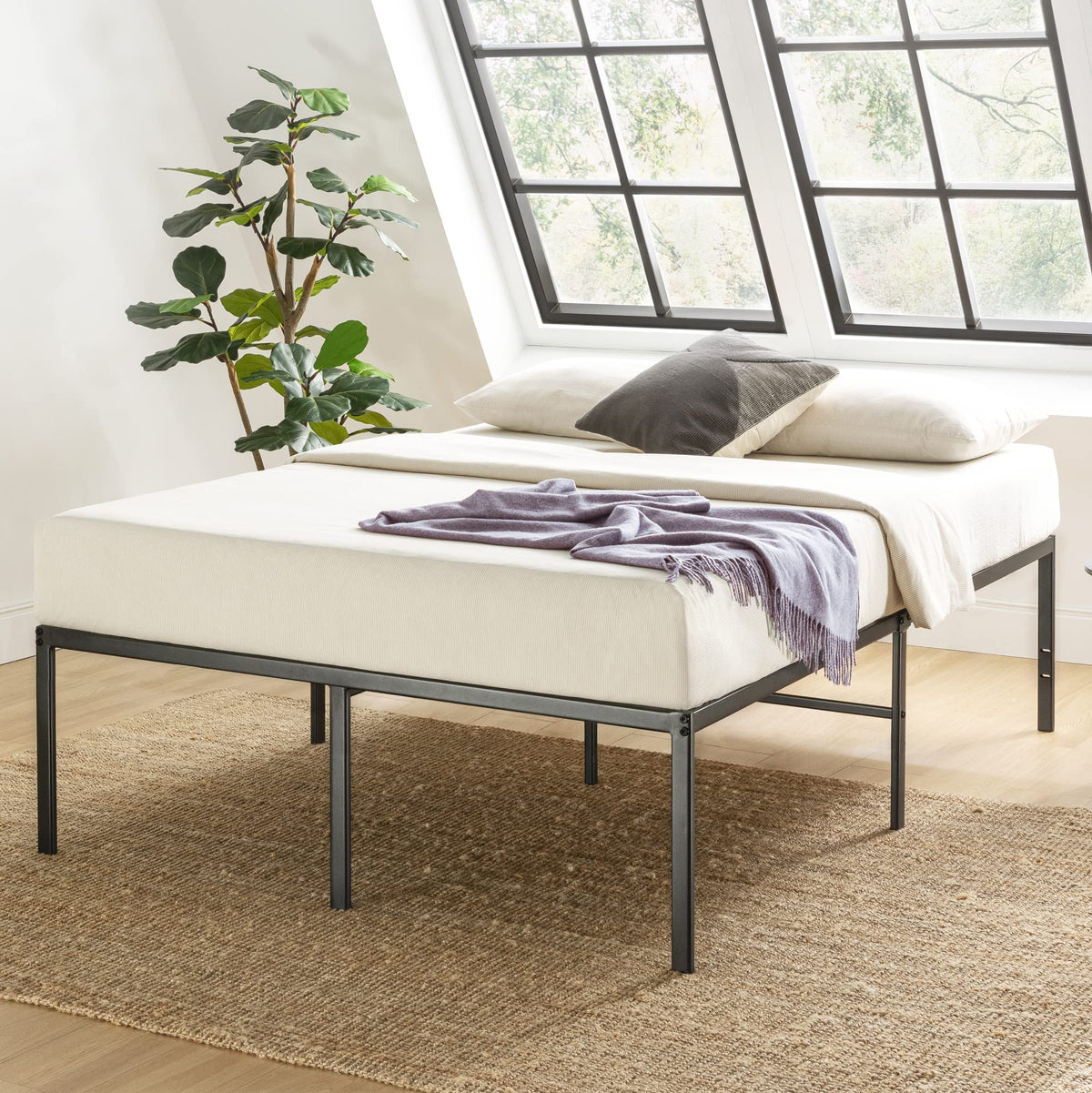 18 Inch Black Metal Platform Bed Frame U924715